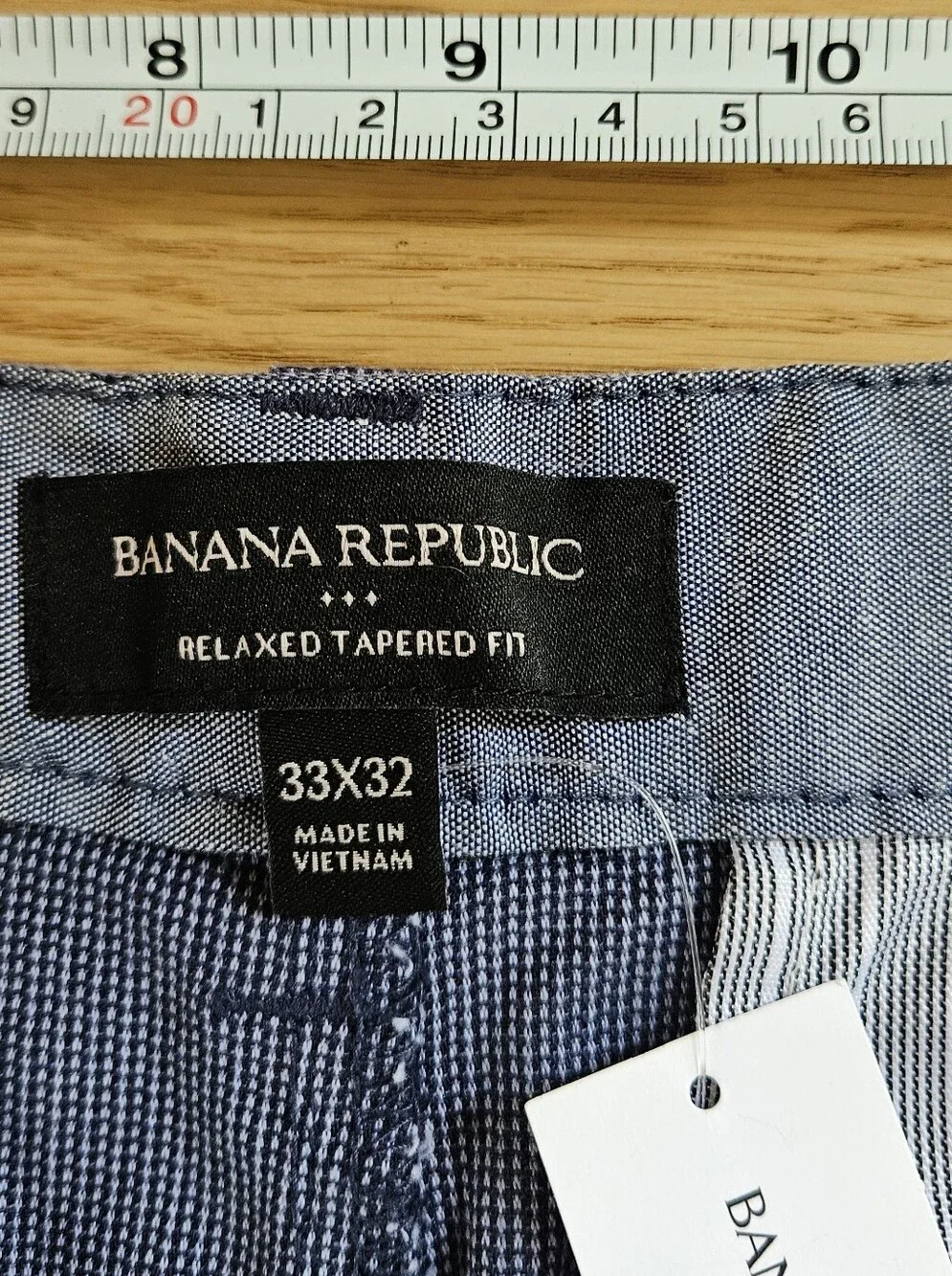 NWT Banana Republic Relaxed Tapered Fit Pants Men's 33x32 Blue  Cotton Ankle